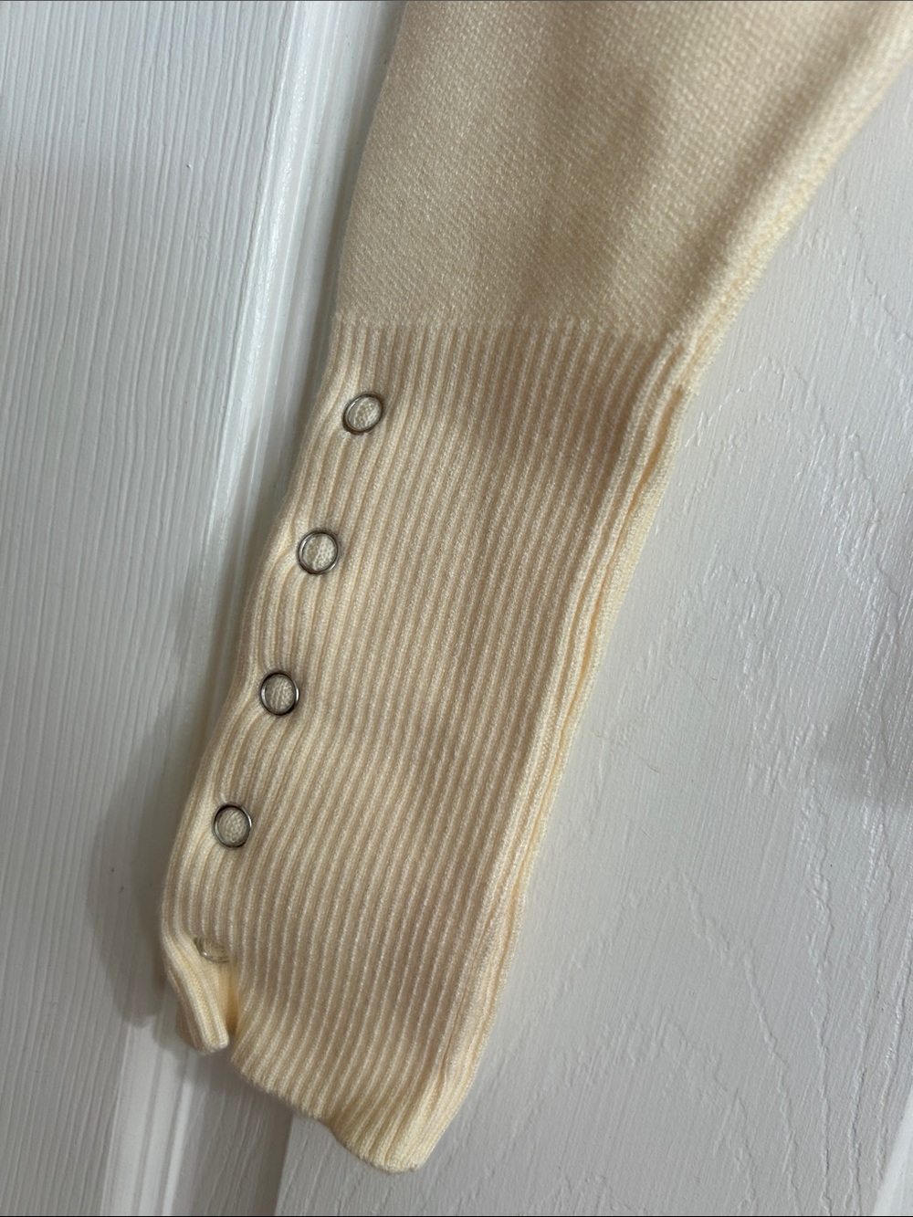 Cream Button-Front Ribbed Waist Knit Top - Picture 8 of 16